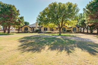 9009 County Road 7500, Wolfforth, TX 79382