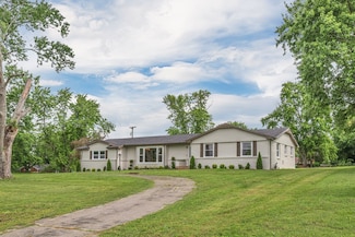 1192 Dalemere Dr, Nashville, TN 37207