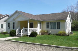 450 Duval Dr, Lakeville, IN 46536