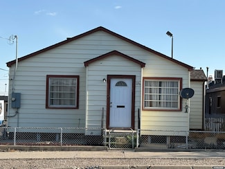 126 Grant St, Rock Springs, WY 82901
