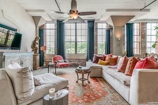 114 Camp Unit 200, San Antonio, TX 78204
