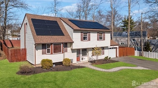4 Hill Rd, Edison, NJ 08817