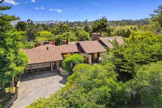 25550 Rio Vista Dr, Carmel, CA 93923
