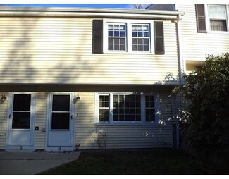 156 E Bacon St Unit 4, Plainville, MA 02762