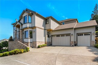 1685 Pine View Dr NW, Issaquah, WA 98027