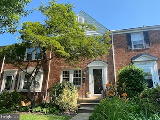 120 Hopkins Rd, Baltimore, MD 21212