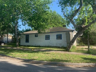 202 Cortez St, Corpus Christi, TX 78405
