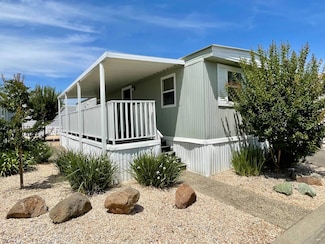 8227 Covina Ln, Sacramento, CA 95828