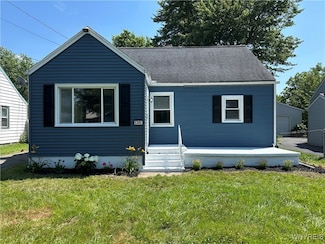 5305 Lake Ave, Orchard Park, NY 14127