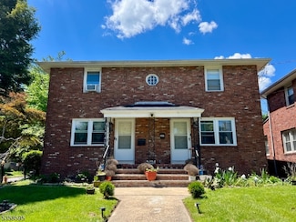 201 E 9th St, Plainfield, NJ 07060
