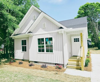 775 Leonard St, Spartanburg, SC 29303