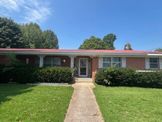 501 Skyline Dr, Harrison, AR 72601