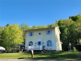 4495 Old River Rd, Philo, OH 43771