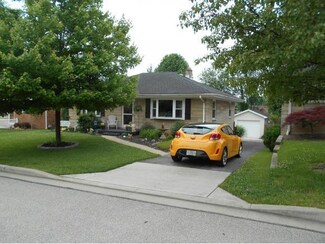 99 Catalpa Ave, Greendale, IN 47025