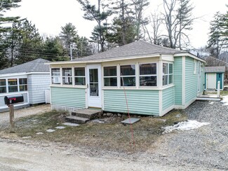 4 Norton Ave, York, ME 03909