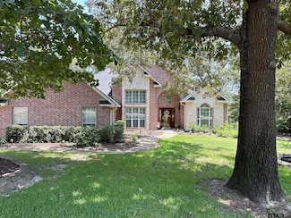 1052 Greenbriar Trail, Holly Lake Ranch, TX 75765