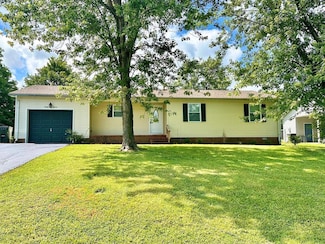 3611 Stone Valley Dr, Hopkinsville, KY 42240