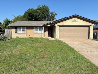 3312 S Ash Ct, Broken Arrow, OK 74012