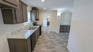 1630 Balkin Rd Unit 71, Tallahassee, FL 32305