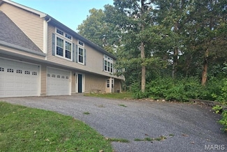 10725 Calvey Hills Rd, Catawissa, MO 63015