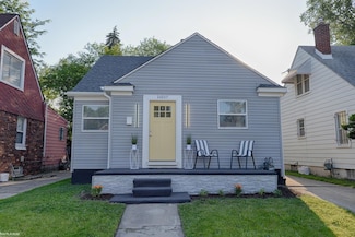 20207 Russell St, Highland Park, MI 48203