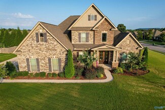 4700 Old Maple Ct SE, Owens Cross Roads, AL 35763