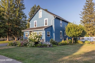 202 Proctor Ave, Elkland, PA 16920