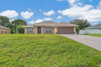 474 SW Homeland Rd, Port Saint Lucie, FL 34953