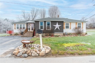 285 Clinton St, Gouverneur, NY 13642