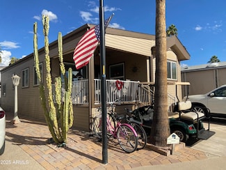 1277 S Shawnee Dr, Apache Junction, AZ 85119