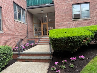 53 Harvard Ave Unit 2, Brookline, MA 02446