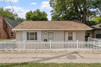 2203 S State St, Lockport, IL 60441