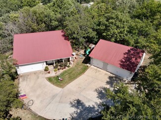 3278 Cooper Memorial Dr, Sulphur, OK 73086