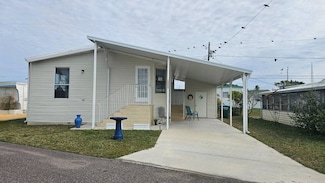 10589 1st Way N Unit 130, St. Petersburg, FL 33716