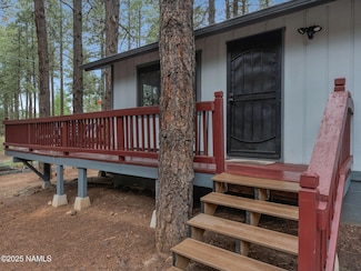 85 Bison Dr, Munds Park, AZ 86017