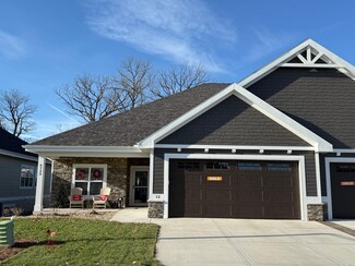 6723 Bellflower Pointe Dr, Deforest, WI 53532