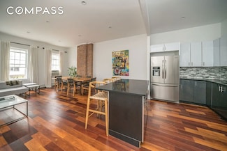 29 Melrose St Unit 2, Brooklyn, NY 11206