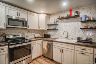 1842 Canyon Blvd Unit 105, Boulder, CO 80302