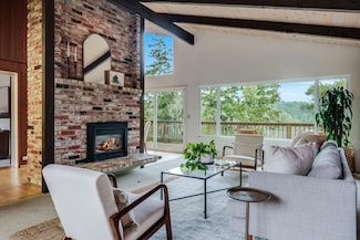 250 Carol Way, Aptos, CA 95003