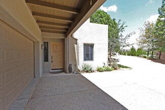 5035 Cambridge Ct, Los Alamos, NM 87544