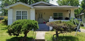 2510 Oak St, Chattanooga, TN 37404
