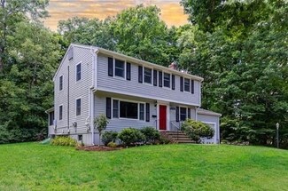 96 Deerfield Rd, Sharon, MA 02067