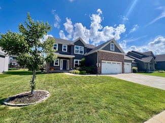 1111 Ashford Ct, Mahomet, IL 61853