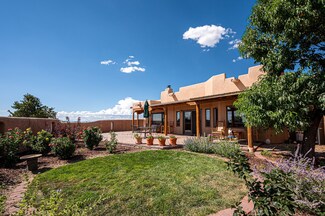 22 Caliente Rd, Santa Fe, NM 87508