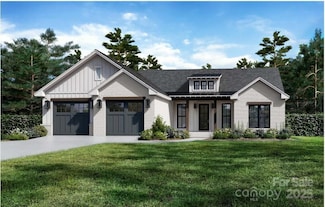 5190 Joseph Ct, Hickory, NC 28602
