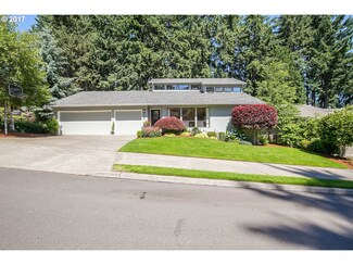 2907 Carriage Way, West Linn, OR 97068