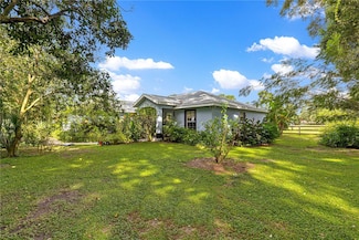 8221 SE 126th Place, Belleview, FL 34420