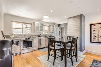 3020 Niagara St, Denver, CO 80207