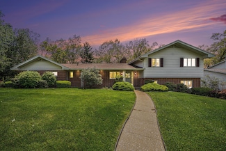 2317 Ridgefield Rd, Portage, MI 49024
