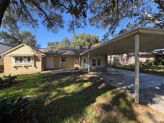 10511 Ladino Rd, Cypress, TX 77429